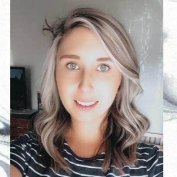 Meet your Posher, Amber - Picture 1 of 1